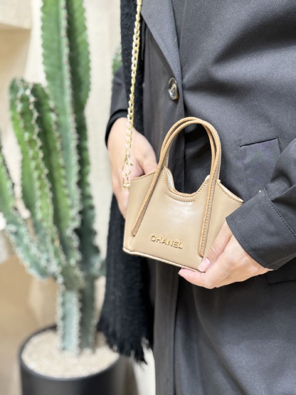 کیف دوشی دستی CHANEL مدل 472 — تصویر ۵