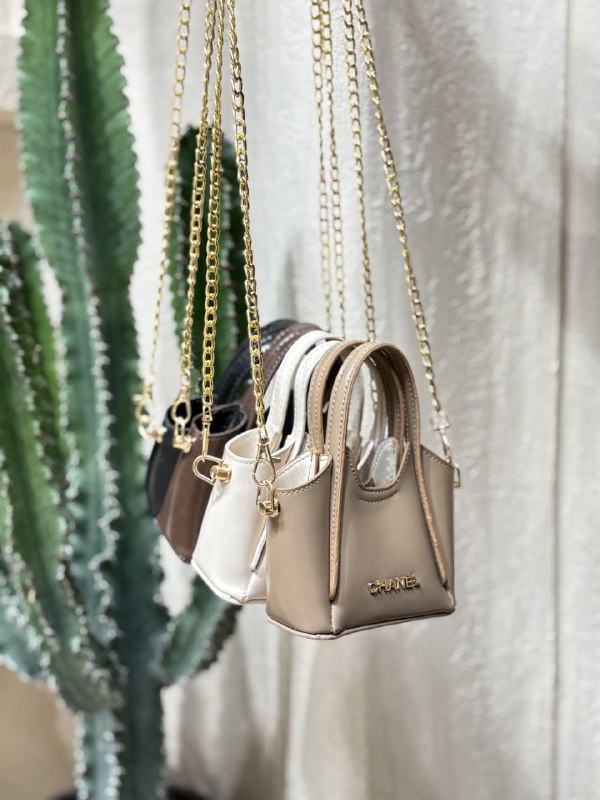 کیف دوشی دستی CHANEL مدل 472 — تصویر ۶