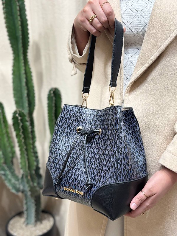 کیف دوشی دستی MICHAEL KORS مدل 476 — تصویر ۵