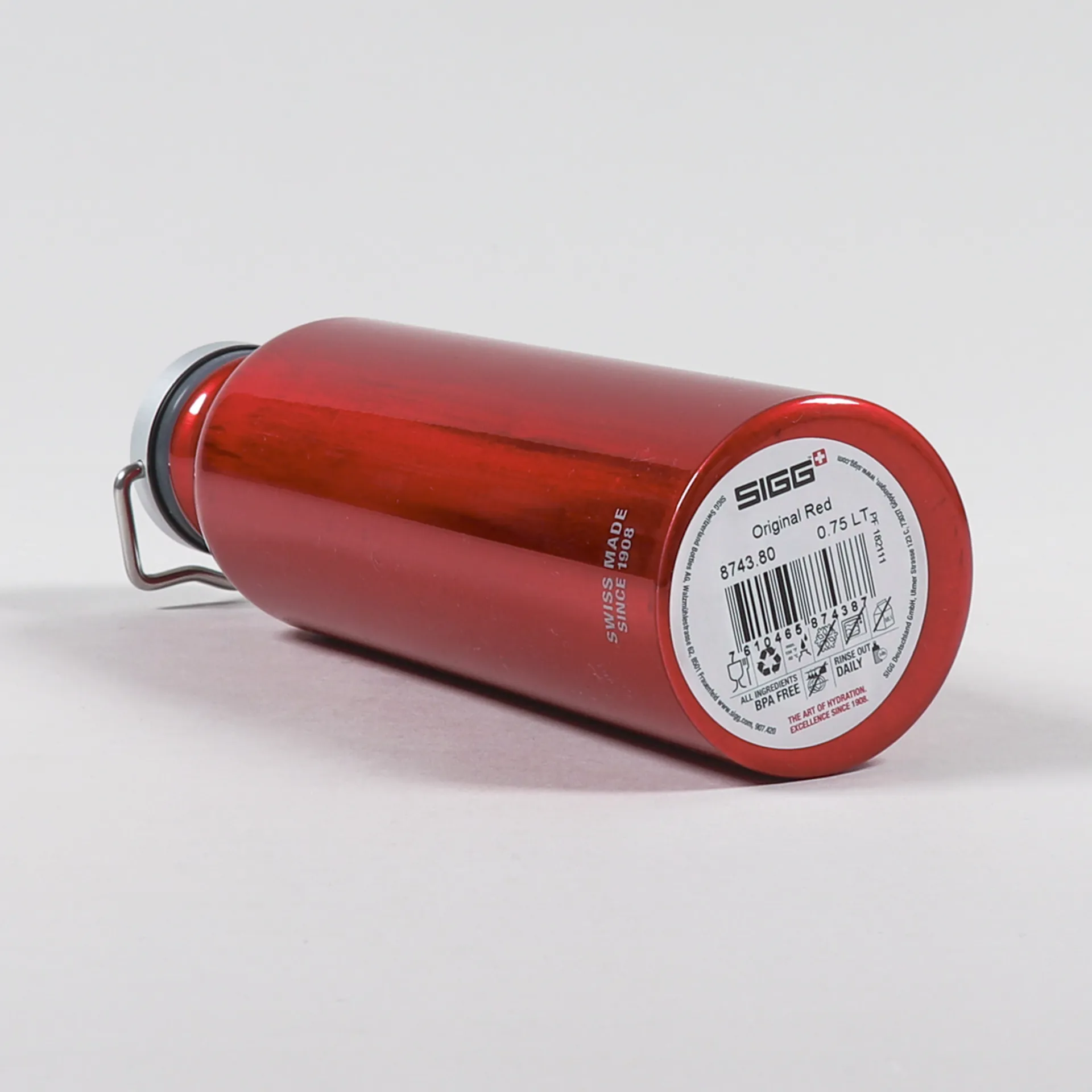 بطری آب ورزشی سری کلاسیک سیگ SIGG Original Water Bottle 0.5L — تصویر ۴