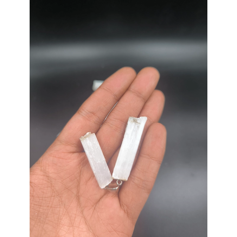 آویز سنگ سلنایت معدنی کد 8291 — تصویر ۴