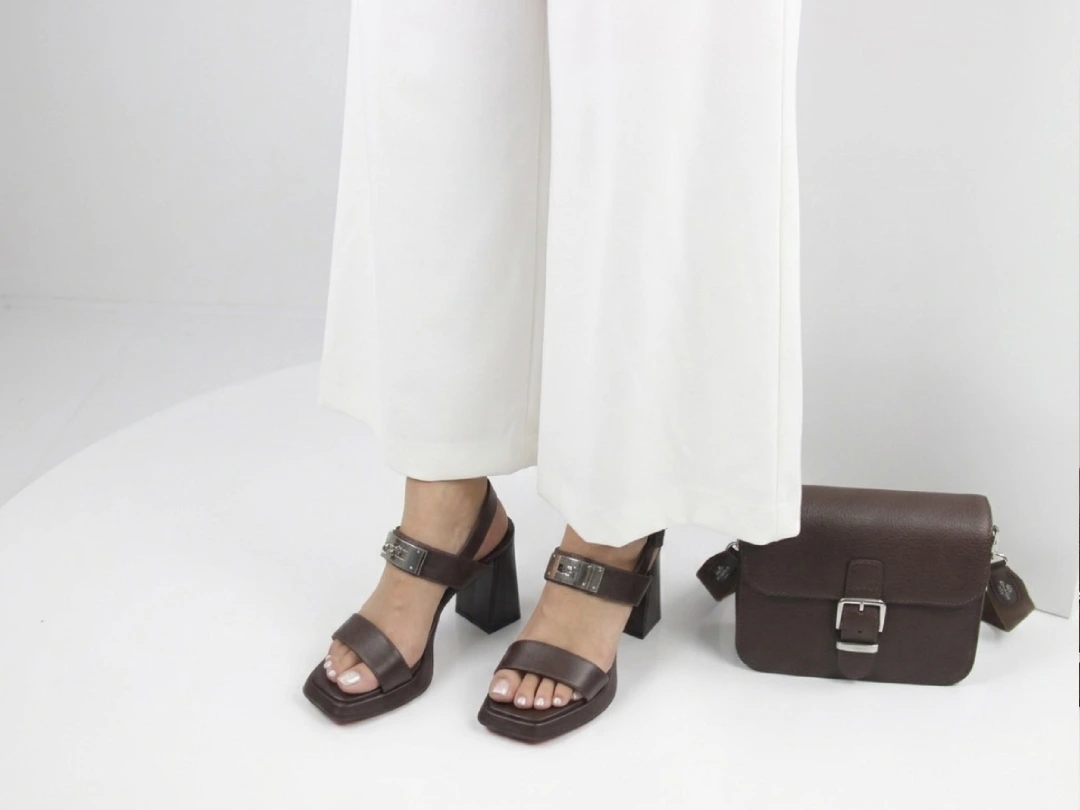 کفش پاشنه 8 سانت هرمس بندی | Hermes — تصویر ۵
