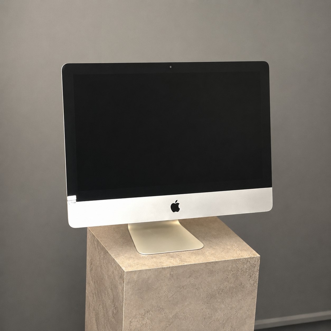 آل این وان استوک اپل مدل iMac 1418 — تصویر ۳