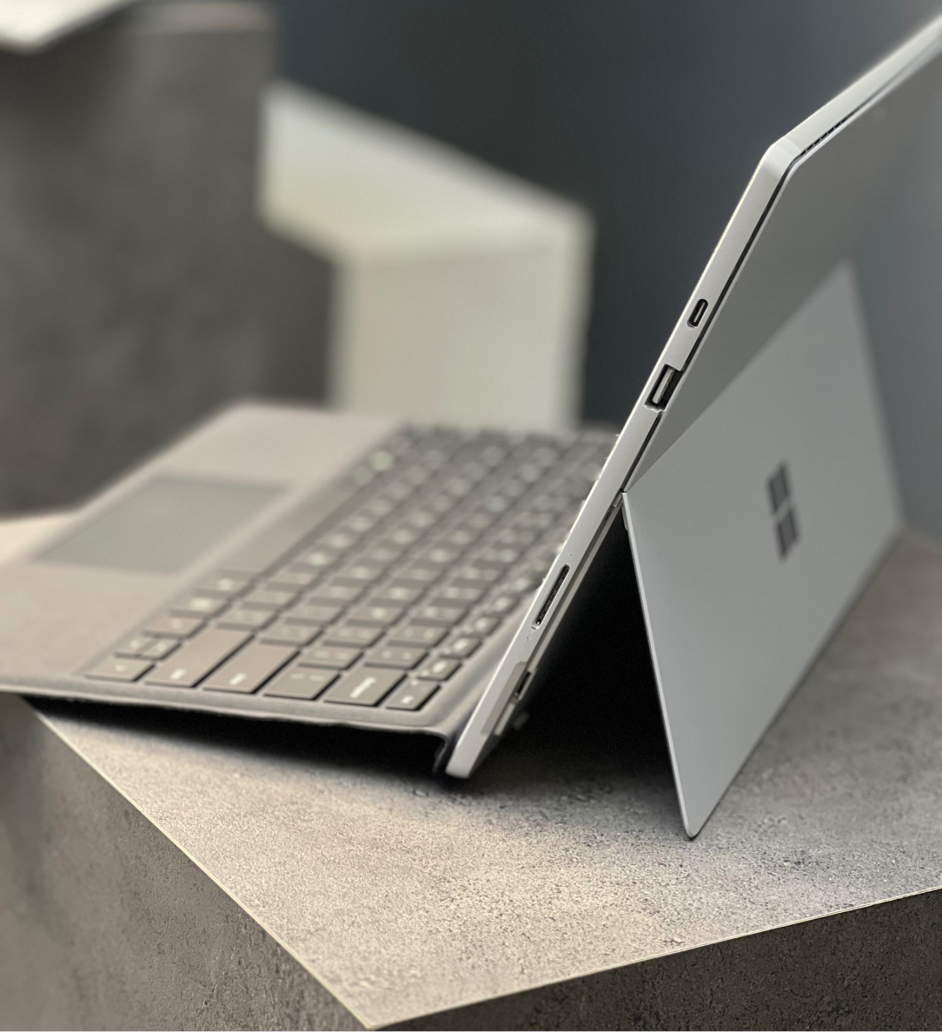 سرفیس پرو استوک مایکروسافت مدل surface pro5