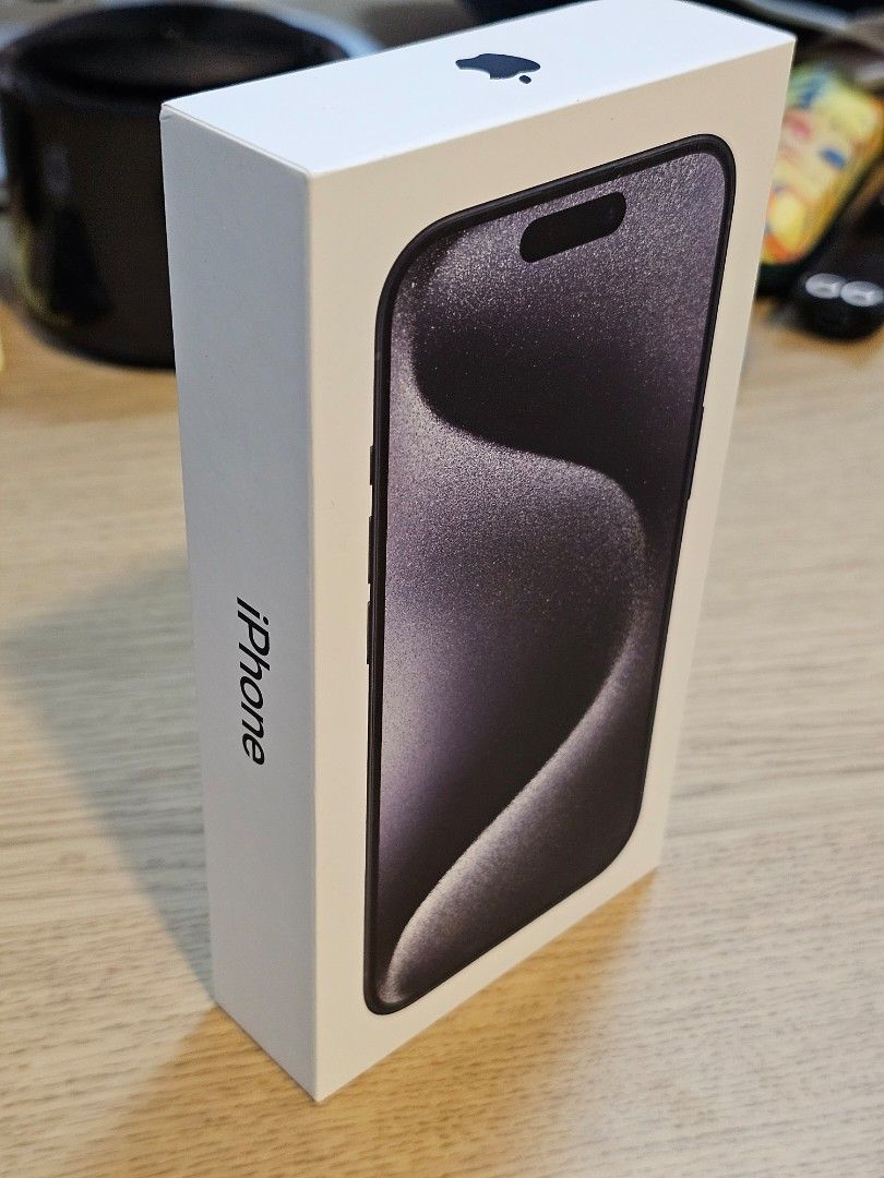 آیفون ۱۵ پرومکس ۵۱۲گیگ دو سیم کارت بدون رجیستری (استوک در حد نو) Apple Iphone 15 Pro MAX 512gb ZAA 2SIM — تصویر ۵