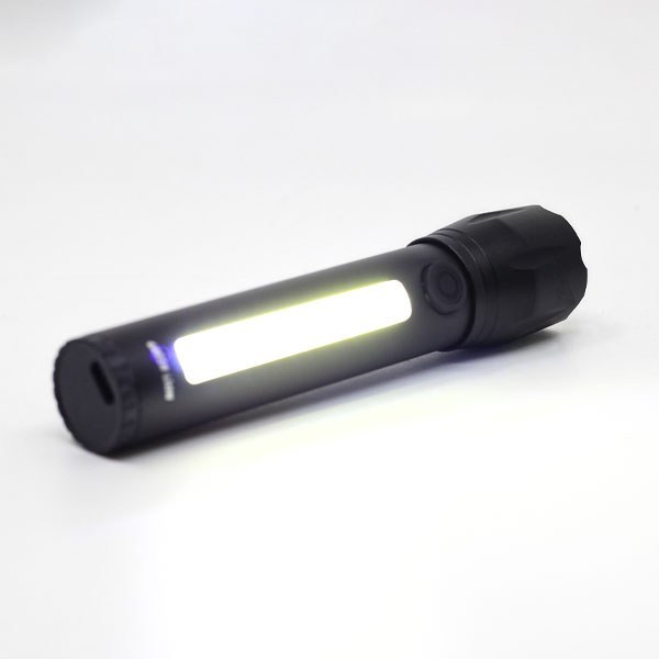 چراغ قوه گرین لاین مدل ADJUSTABLE TORCH 2 in 1 — تصویر ۳