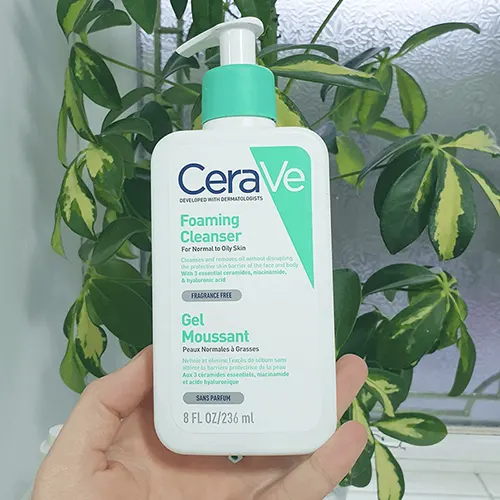 فوم شستشوی صورت سراوی پوست نرمال و چرب CeraVe — تصویر ۴
