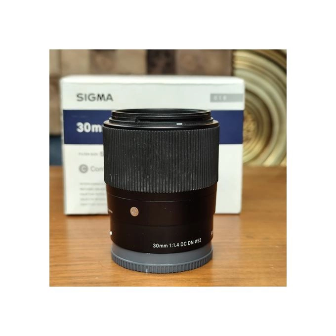 لنز سیگما مانت سونی دست دوم مدل Sigma 30mm f/1.4 DC DN Lens stock — تصویر ۶