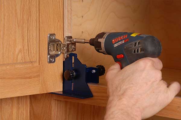 تعمیرات کابینت و کمد — خدمات تخصصی آریو کابین — تصویر ۴