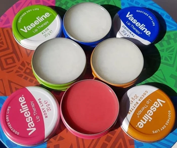 بالم لب کره کاکائو وازلین vaseline balm cocoa — تصویر ۴