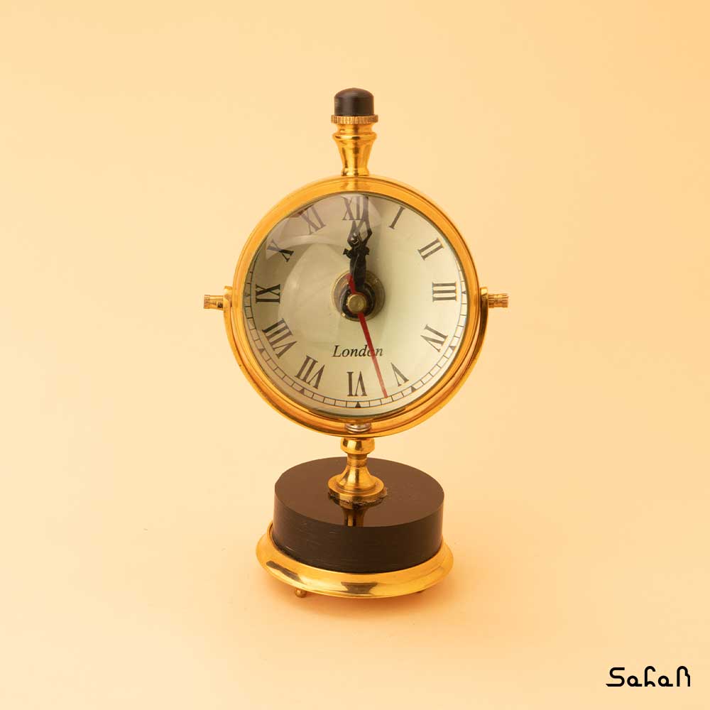 ساعت برنجی رومیزی طرح 2