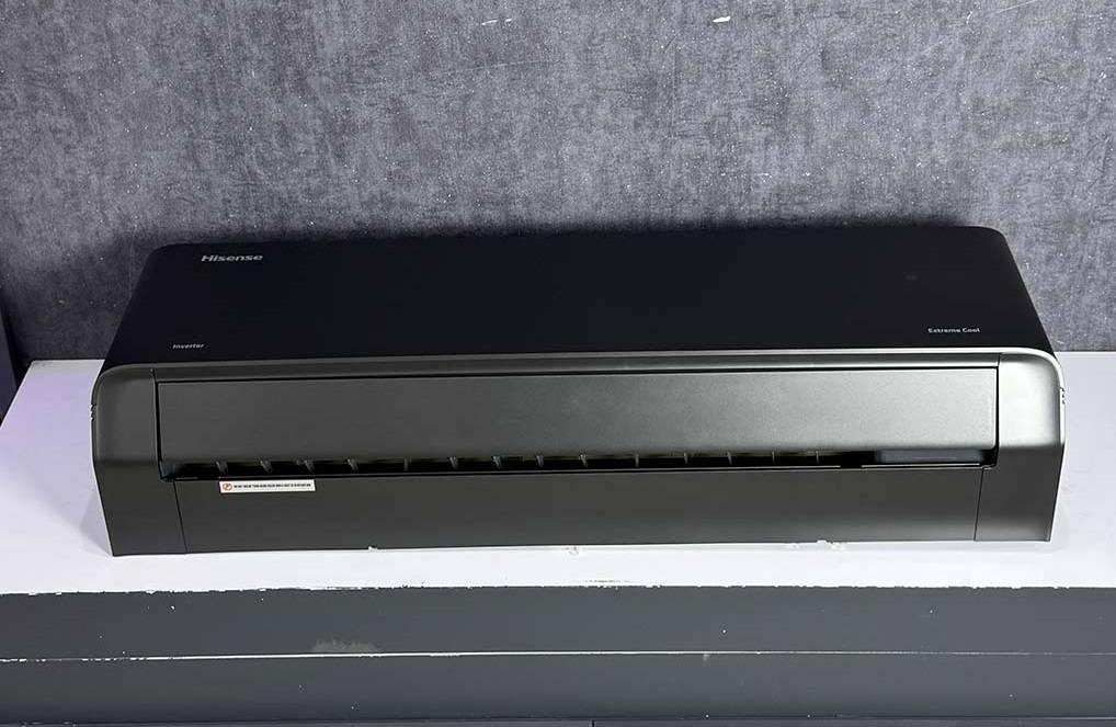 کولر گازی هایسنس 24000 پنل مشکی T3 تروپیکال FLEX Air مدل QAS-24UFHBB — تصویر ۴