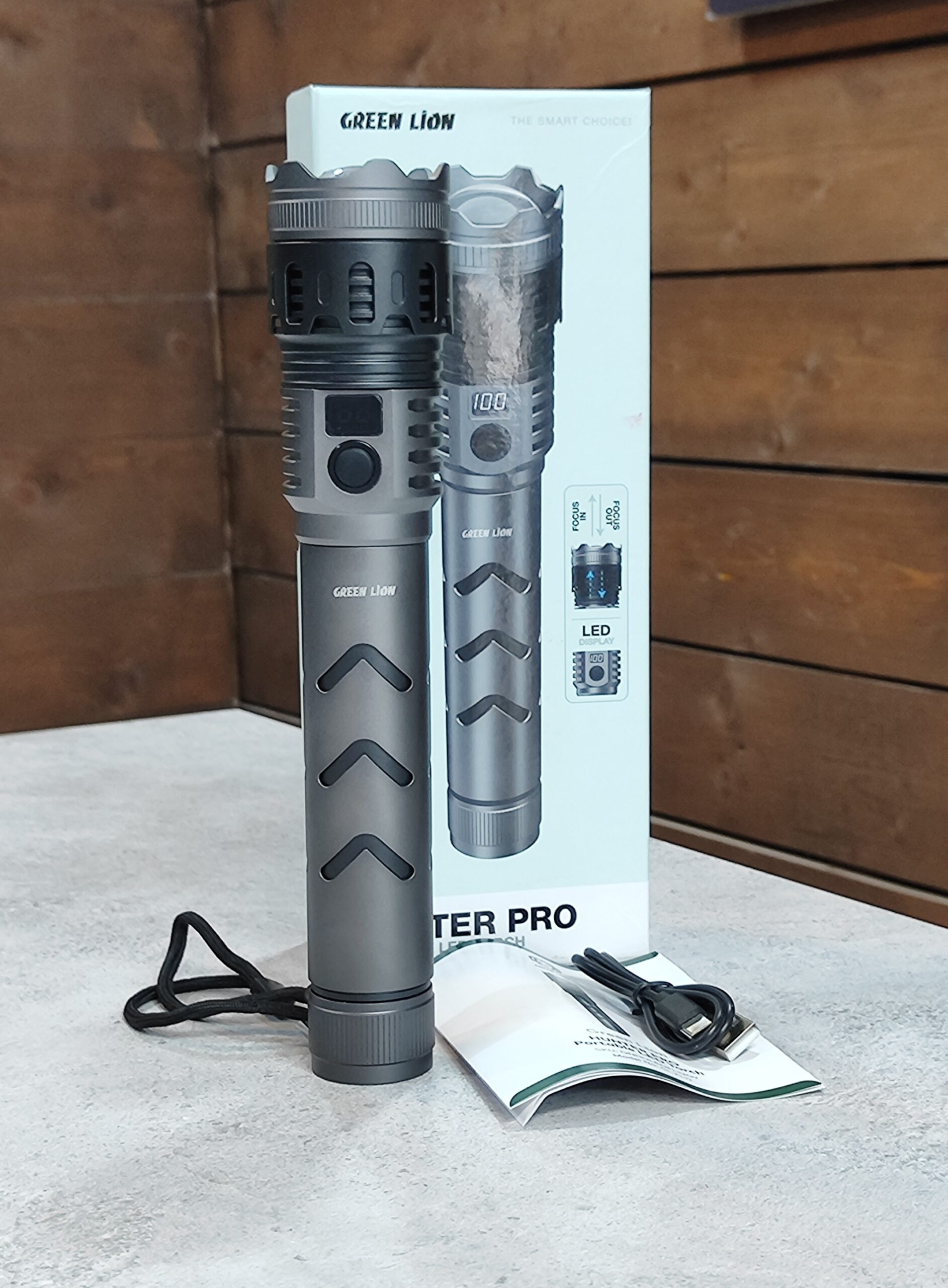 چراغ قوه گرین لاین Green Lion Hunter Pro GNHULEDFL12GY — تصویر ۳