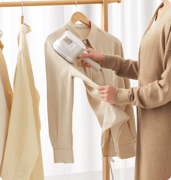 اتو بخار شیائومی مدل handheld steam iron — تصویر ۴