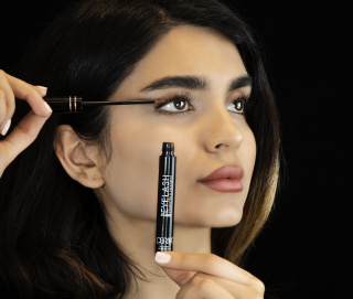 محلول تقویت کننده مژه سریتا مدل Eyelash Lotion — تصویر ۷