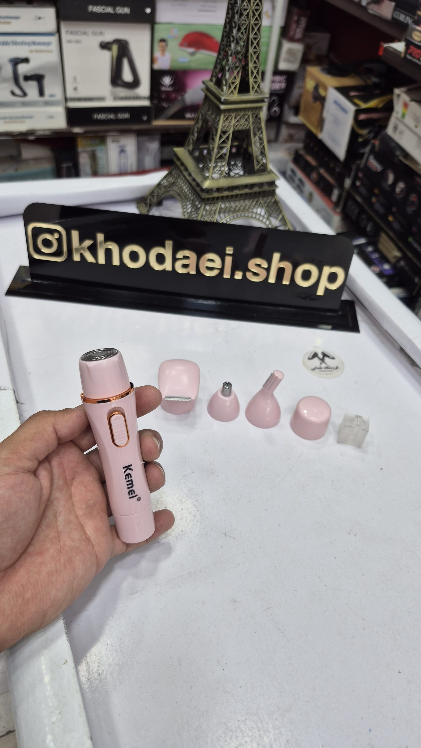 موزن گوش و بینی و خط زن کیمی مدل Km2715 — تصویر ۷