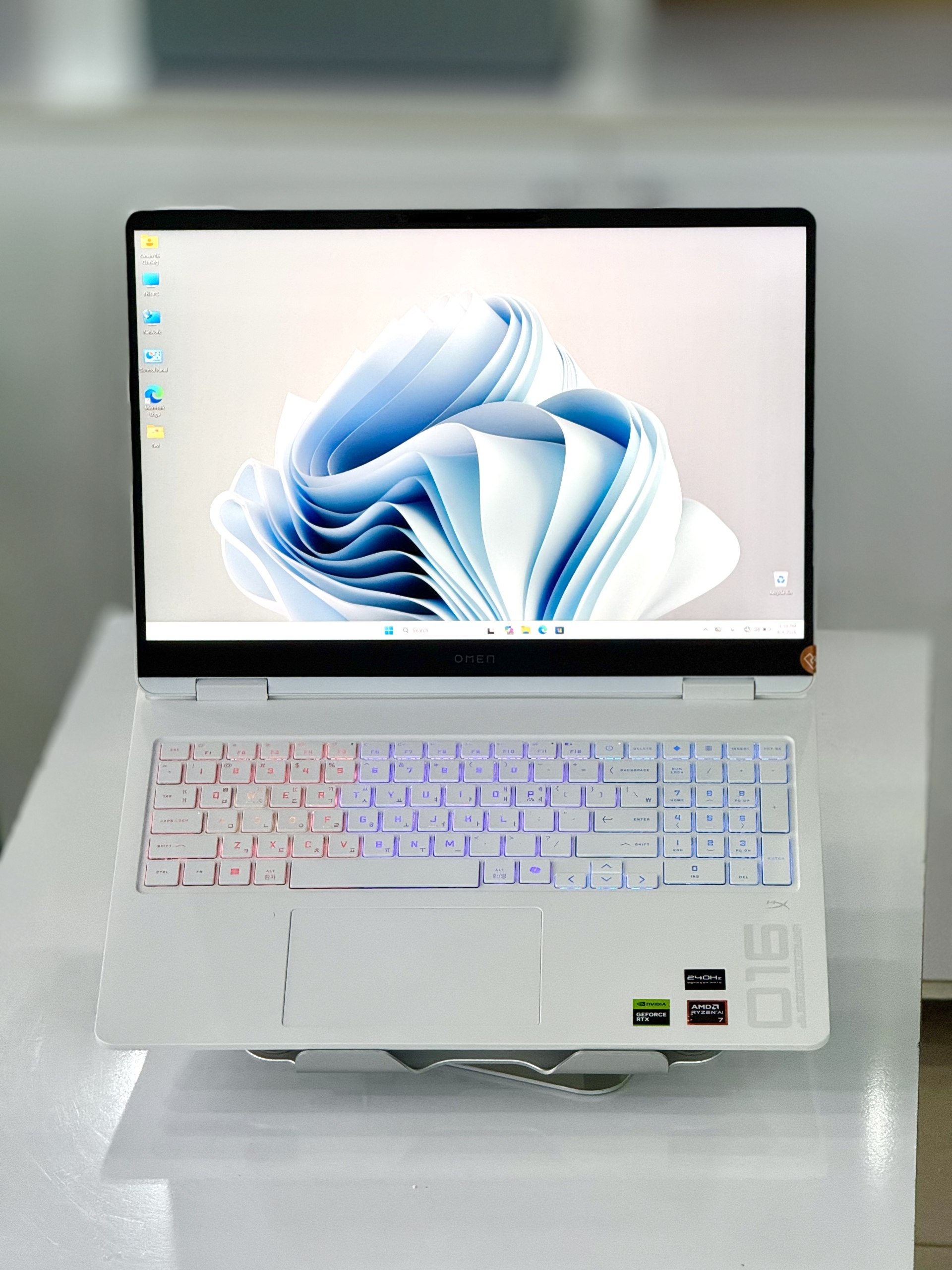لپ تاپ گیمینگ HP OMEN 16 Ryzen AI 7 350 RTX 5060