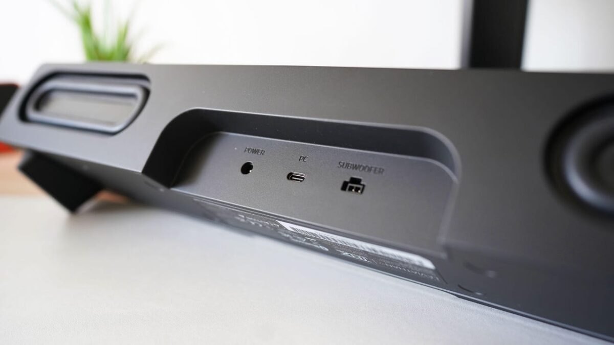 اسپیکر گیمینگ Razer Leviathan V2 BT — تصویر ۴