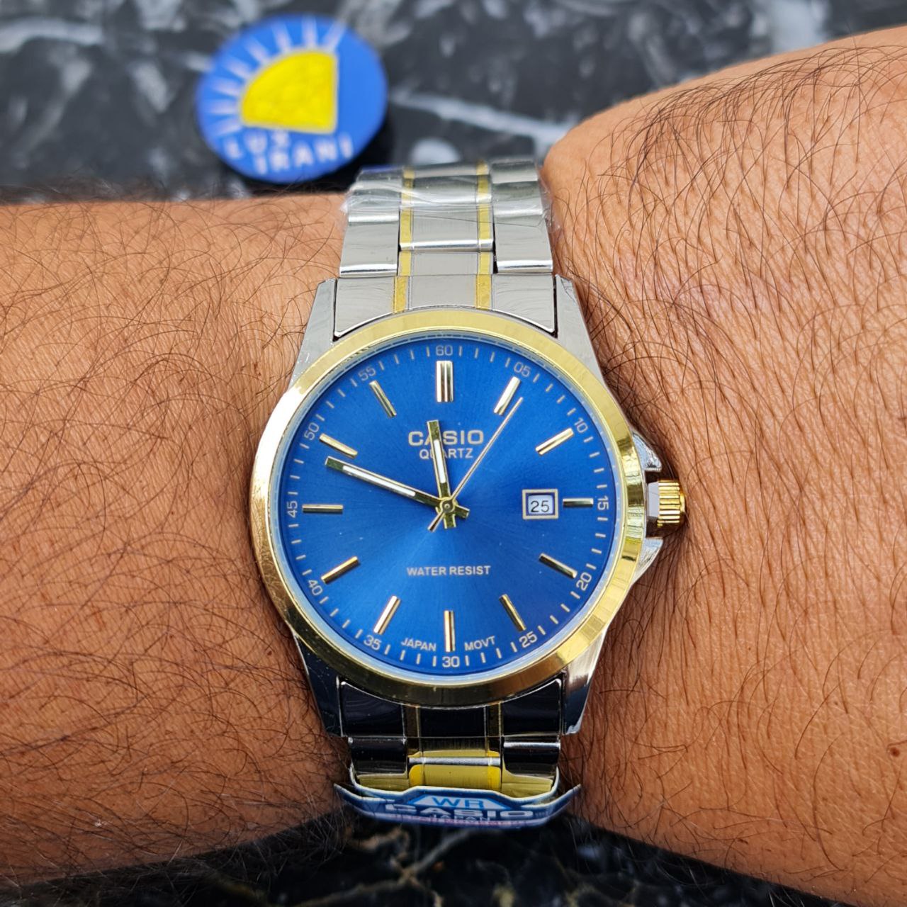 ساعت مردانه کاسیو کد 5606 نقره ای طلایی صفحه آبی — تصویر ۵