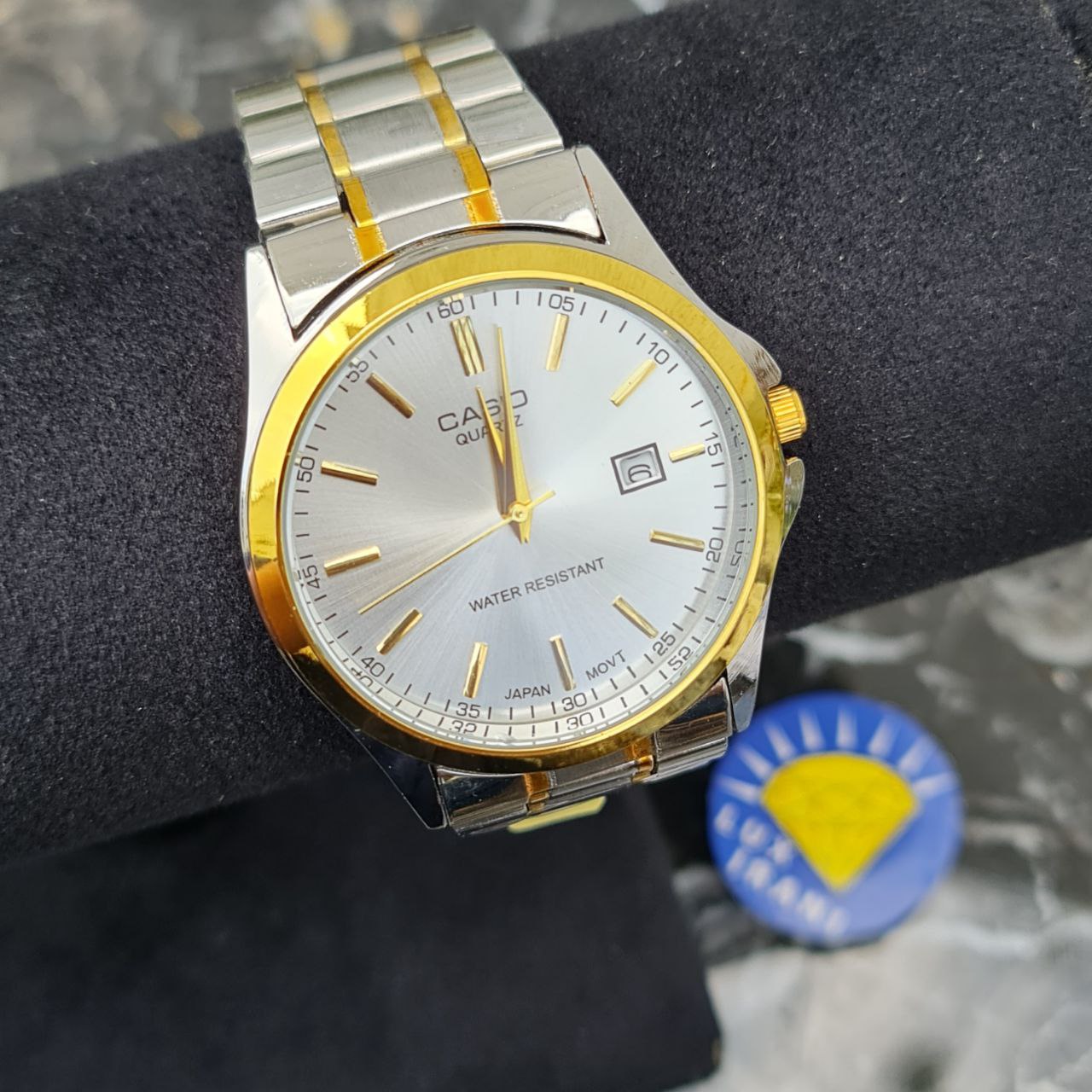 ساعت مردانه کاسیو کد 5605 نقره ای طلایی صفحه سفید — تصویر ۳