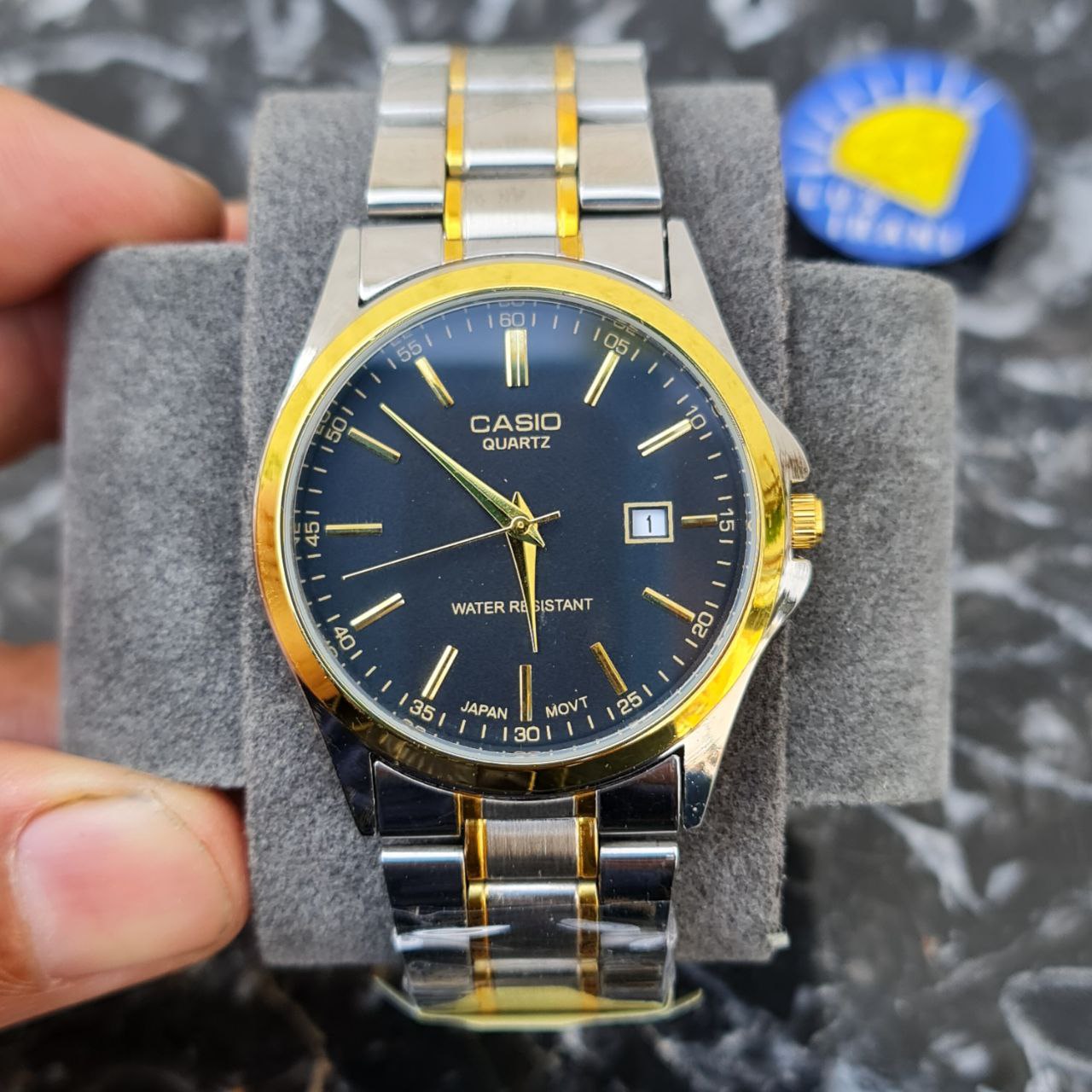 ساعت مردانه کاسیو کد 5603 نقره ای طلایی صفحه مشکی — تصویر ۳