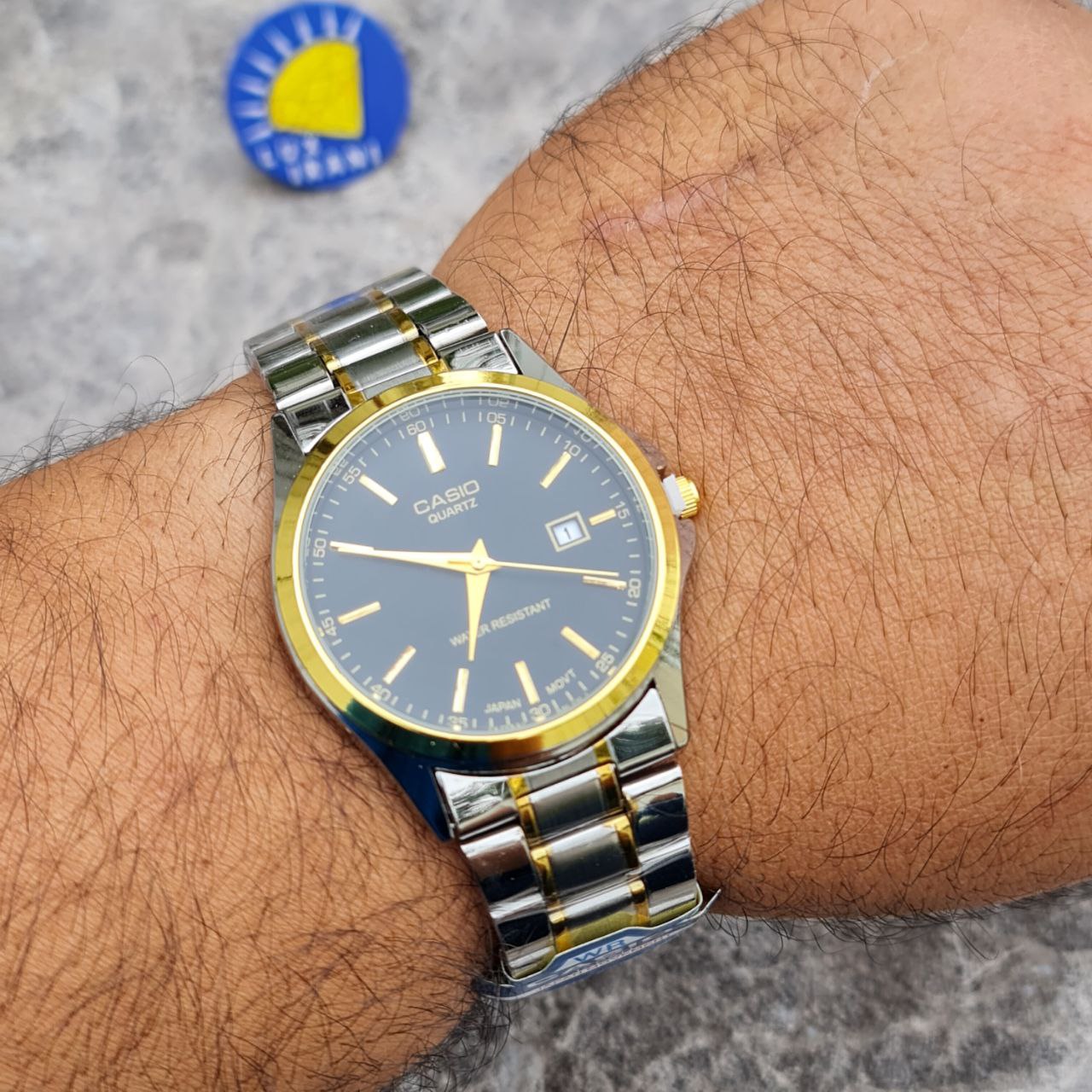 ساعت مردانه کاسیو کد 5603 نقره ای طلایی صفحه مشکی — تصویر ۴