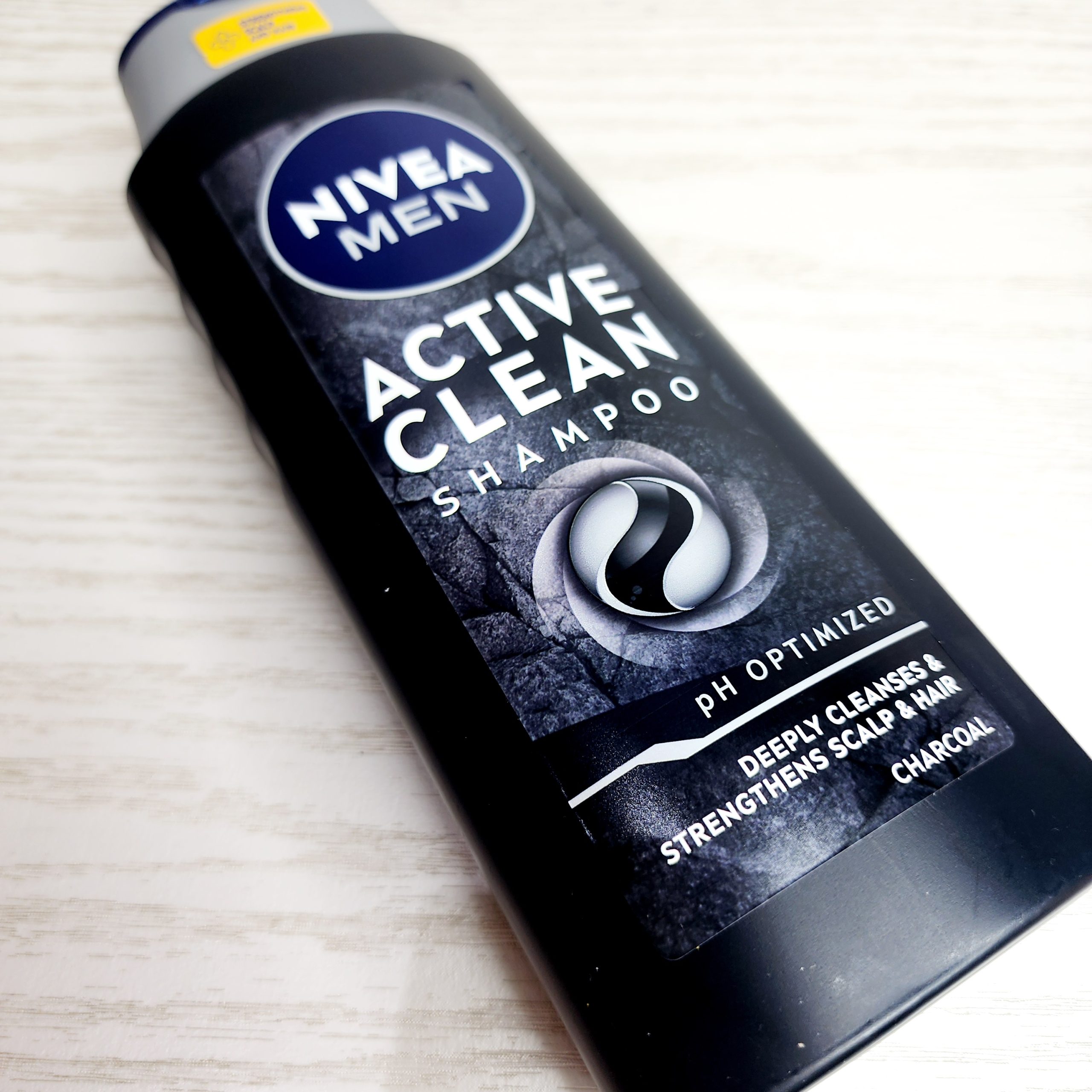 شامپو موی مردانه نیوا مدل Active Clean حجم 400میل — تصویر ۴