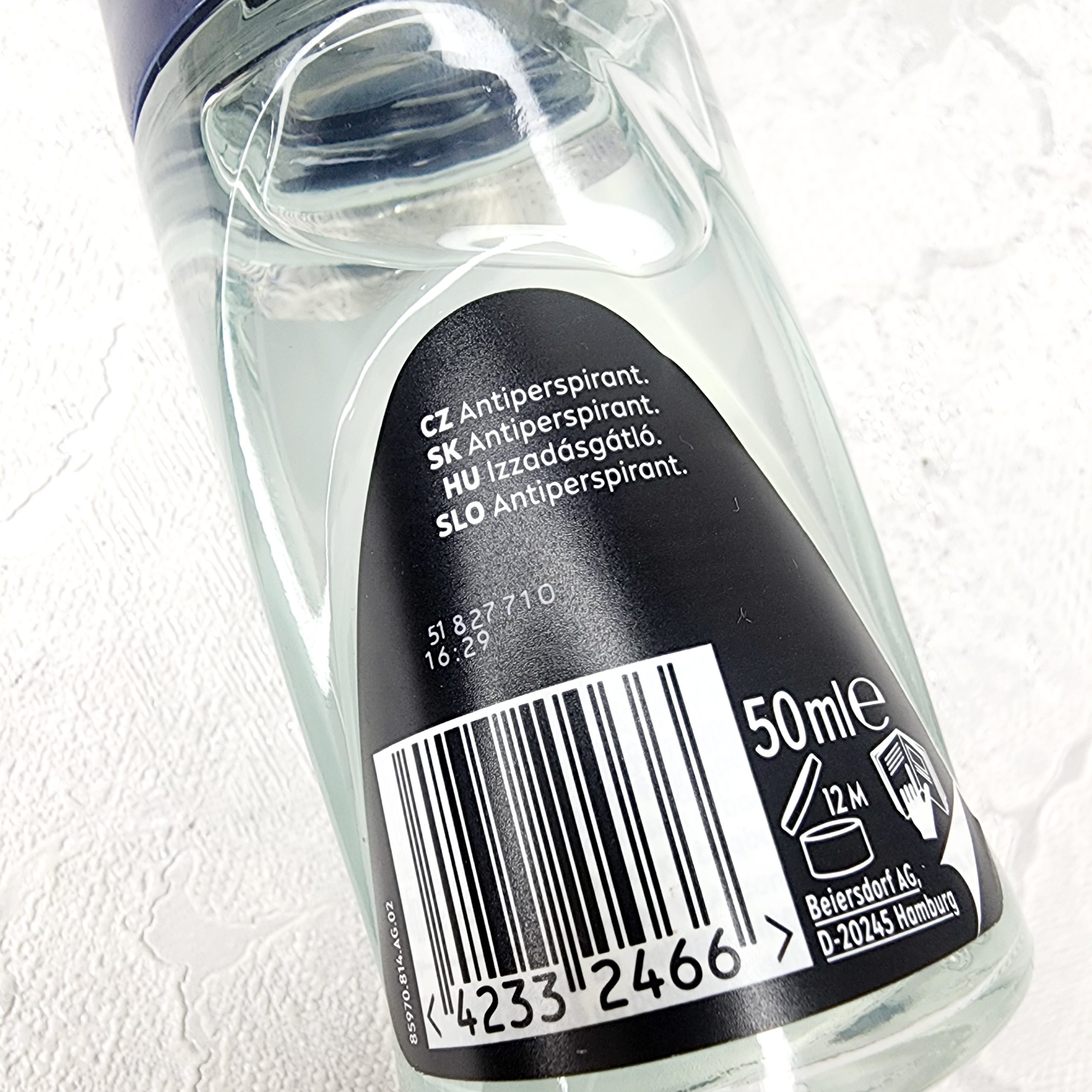 مام رول مردانه 72 ساعته نیوآ مدل Black & White invisible Fresh اورجینال — تصویر ۴