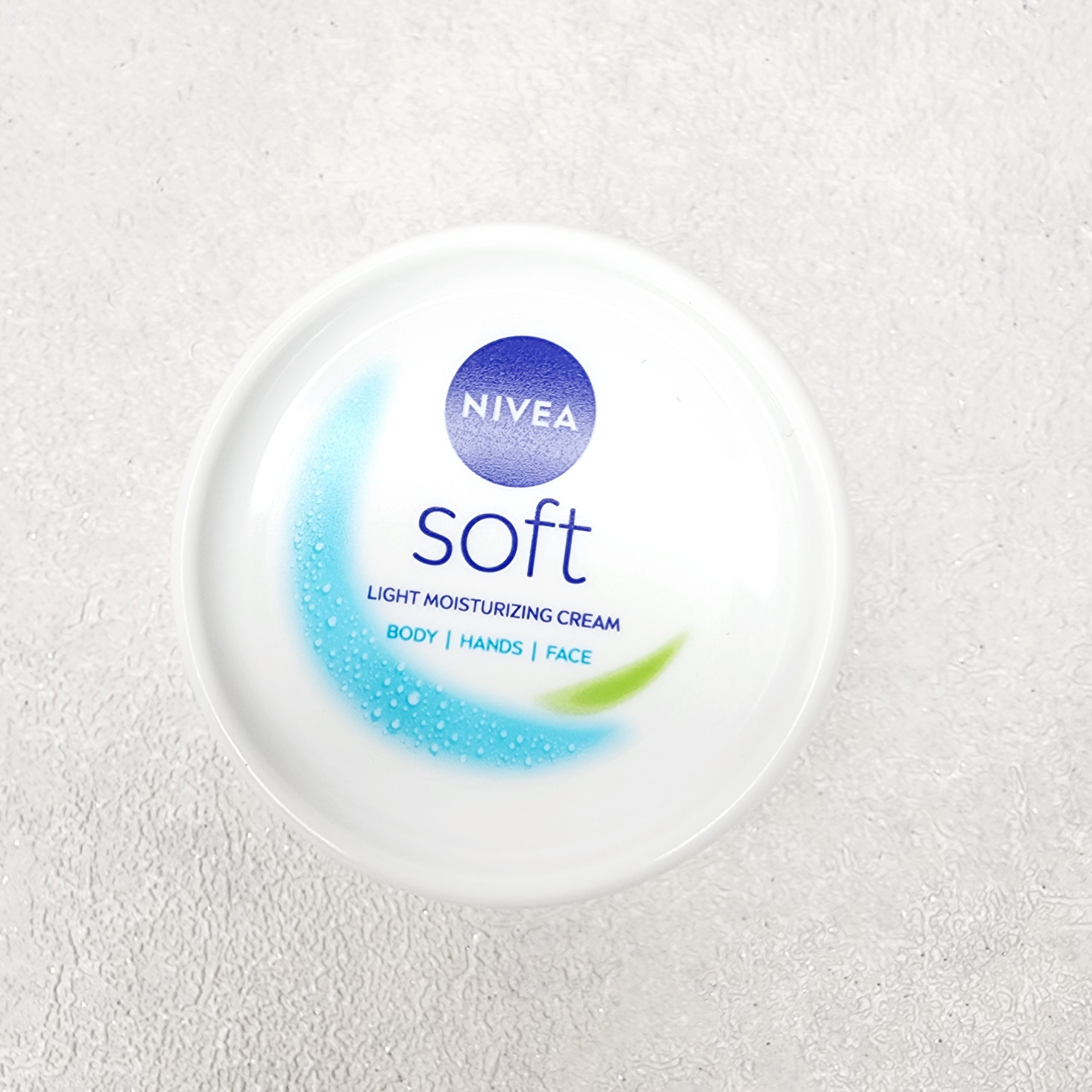 کرم مرطوب کننده مینی Nivea نیوآ مدل Soft حجم 25 میل — تصویر ۳