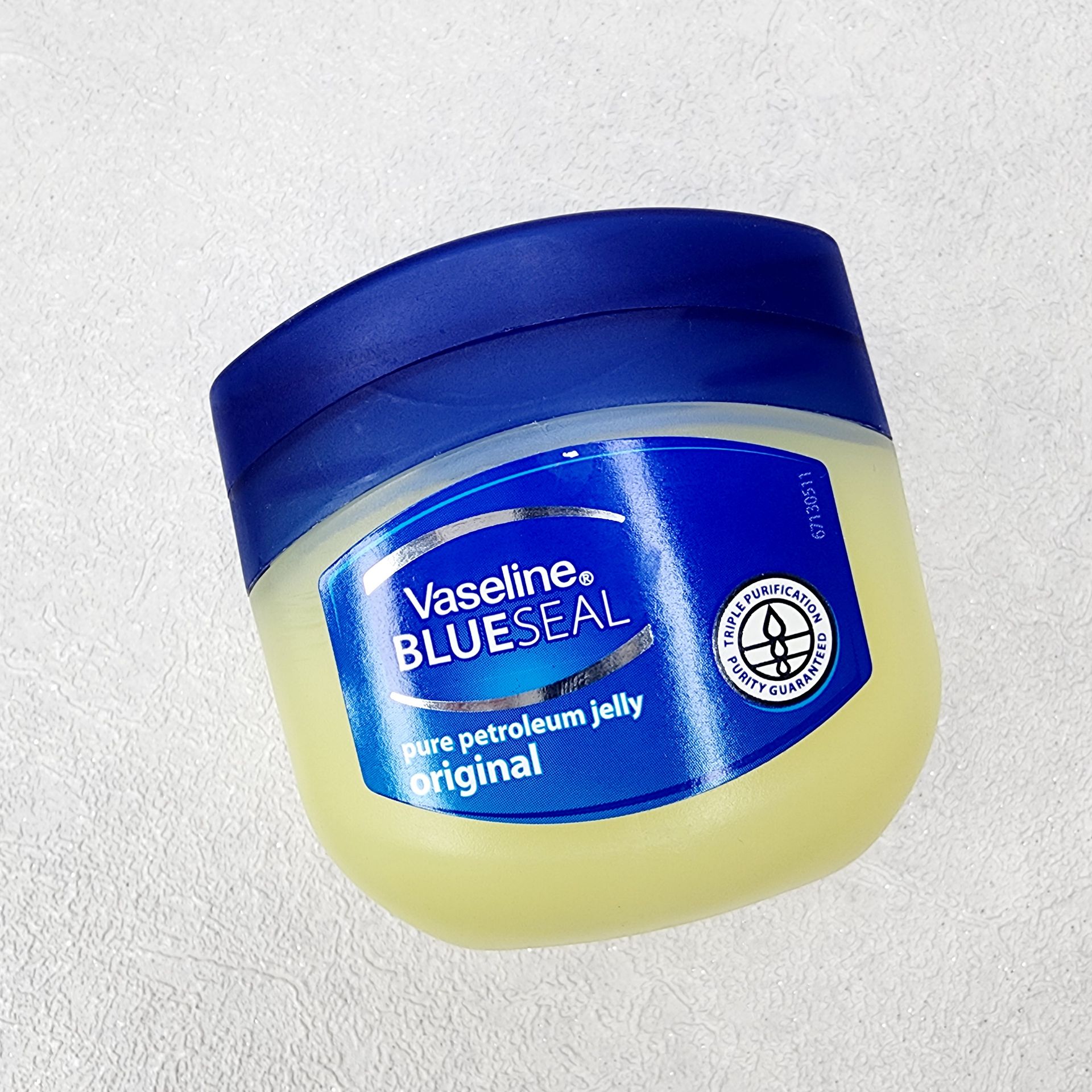 وازلین مرطوب کننده بدن Vaseline مدل original حجم 100میل — تصویر ۳