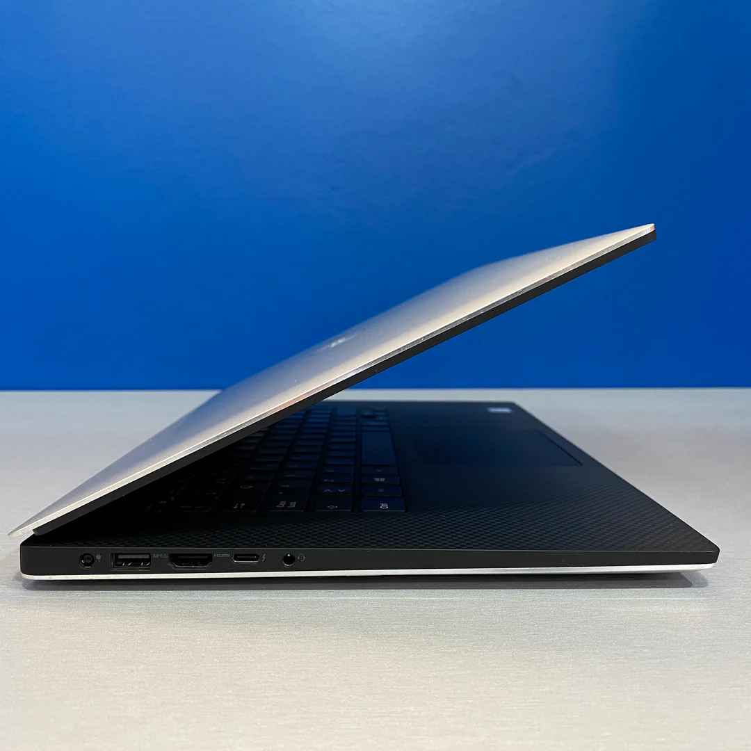 Dell Precision 5540 — تصویر ۵