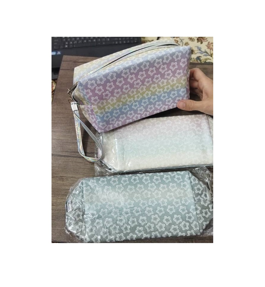 کیف آرایشی — تصویر ۳