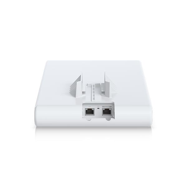 اکسس پوینت یوبیکیوتی AC Mesh Pro — تصویر ۶