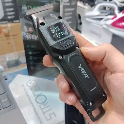 ماشین اصلاح وی جی آر مدل V-964 با تیغه کربن استیل و فناوری برش مستقیم — تصویر ۸