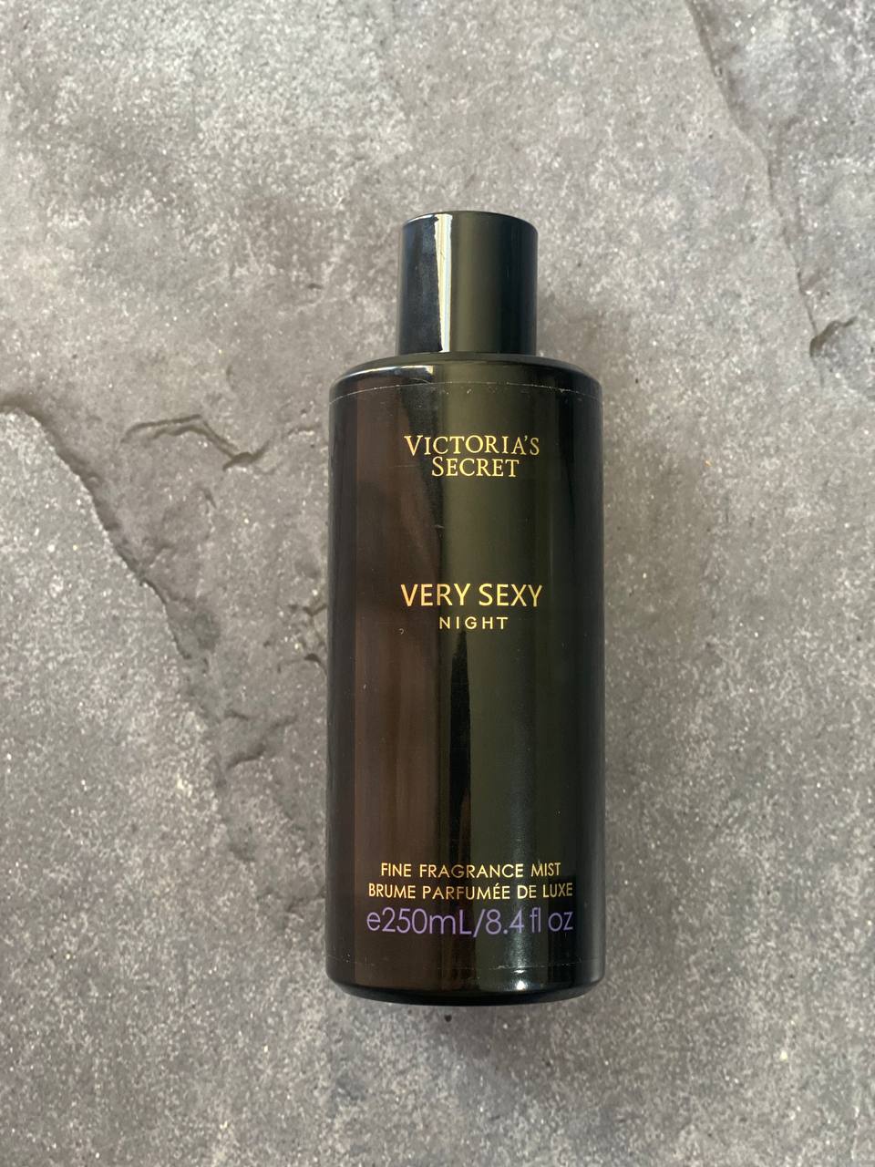 بادی اسپلش وری سکسی نایت ویکتوریا سکرت | Very Sexy Night Victoria’s Secret Body Splash — تصویر ۳