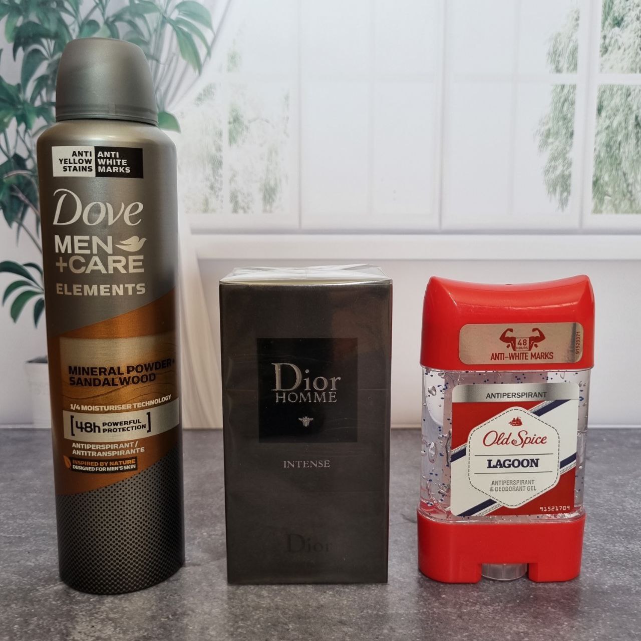 پک هدیه مردانه کد2 | عطر دیور هوم اینتنس + اسپری داو + مام Old Spice — تصویر ۴