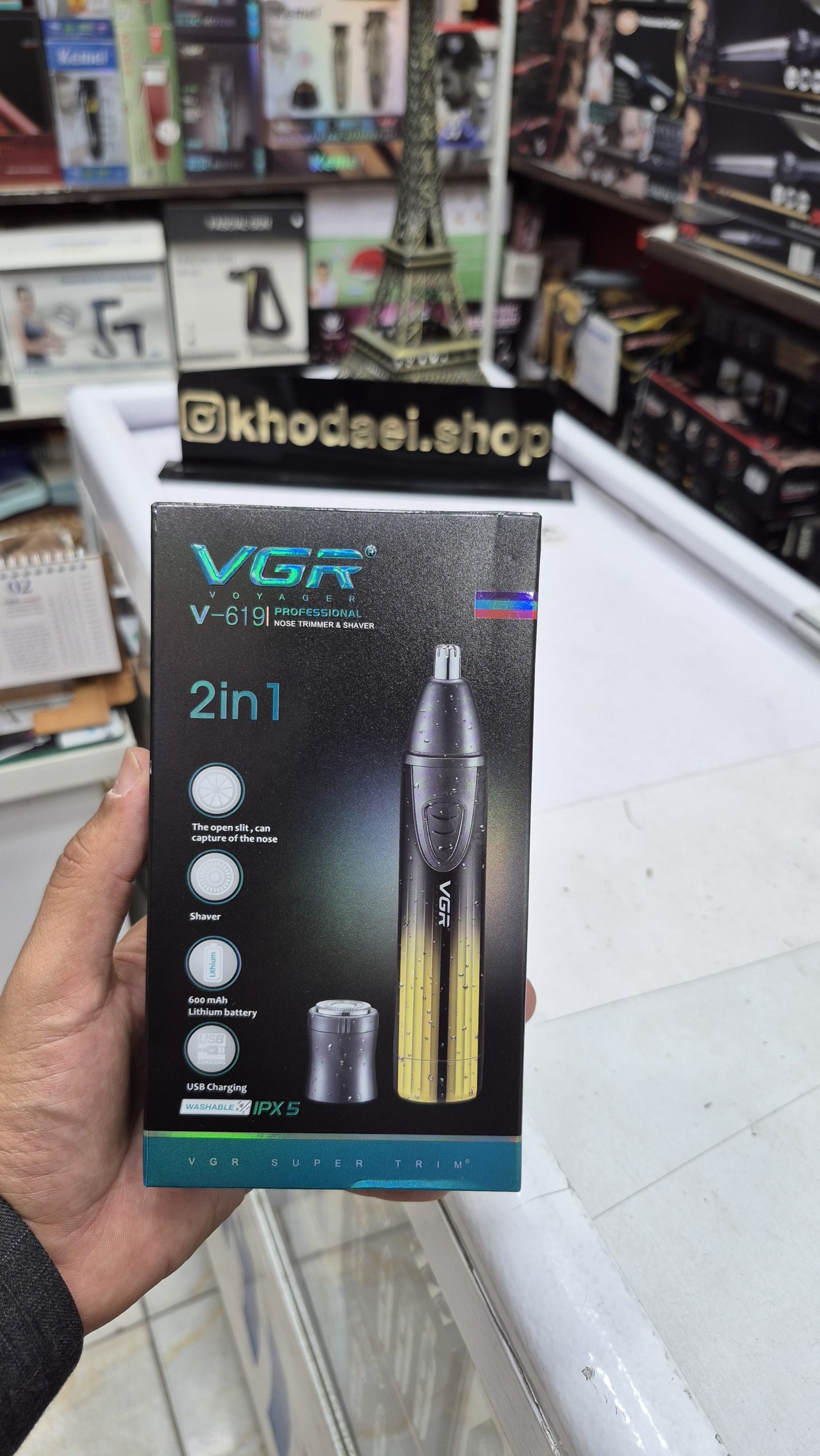 موزن گوش و بینی وی جی آر مدل V619 با تکنولوژی برش مستقیم و ضد آب — تصویر ۵