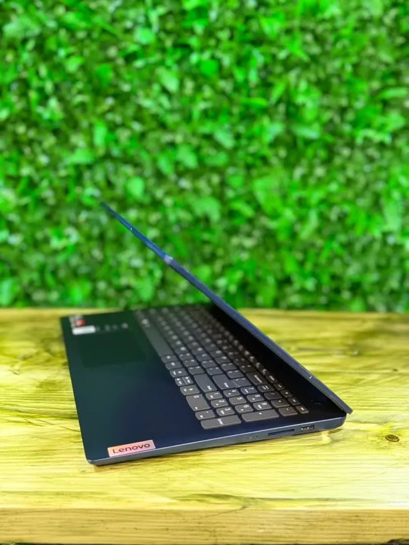 لپتاپLenovo ideapad 1 15AMN7 -ryzen3 7000 — تصویر ۵