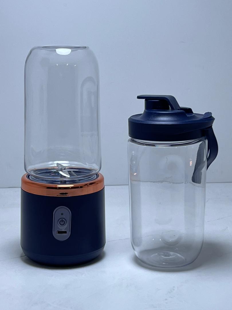 مخلوط‌کن قابل حمل Small Portable Juicer — تصویر ۲