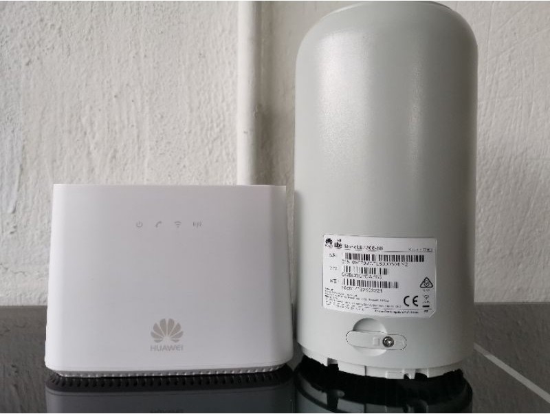 Huawei B2368 LTE Cat12 Outdoor CPE Stock — تصویر ۲