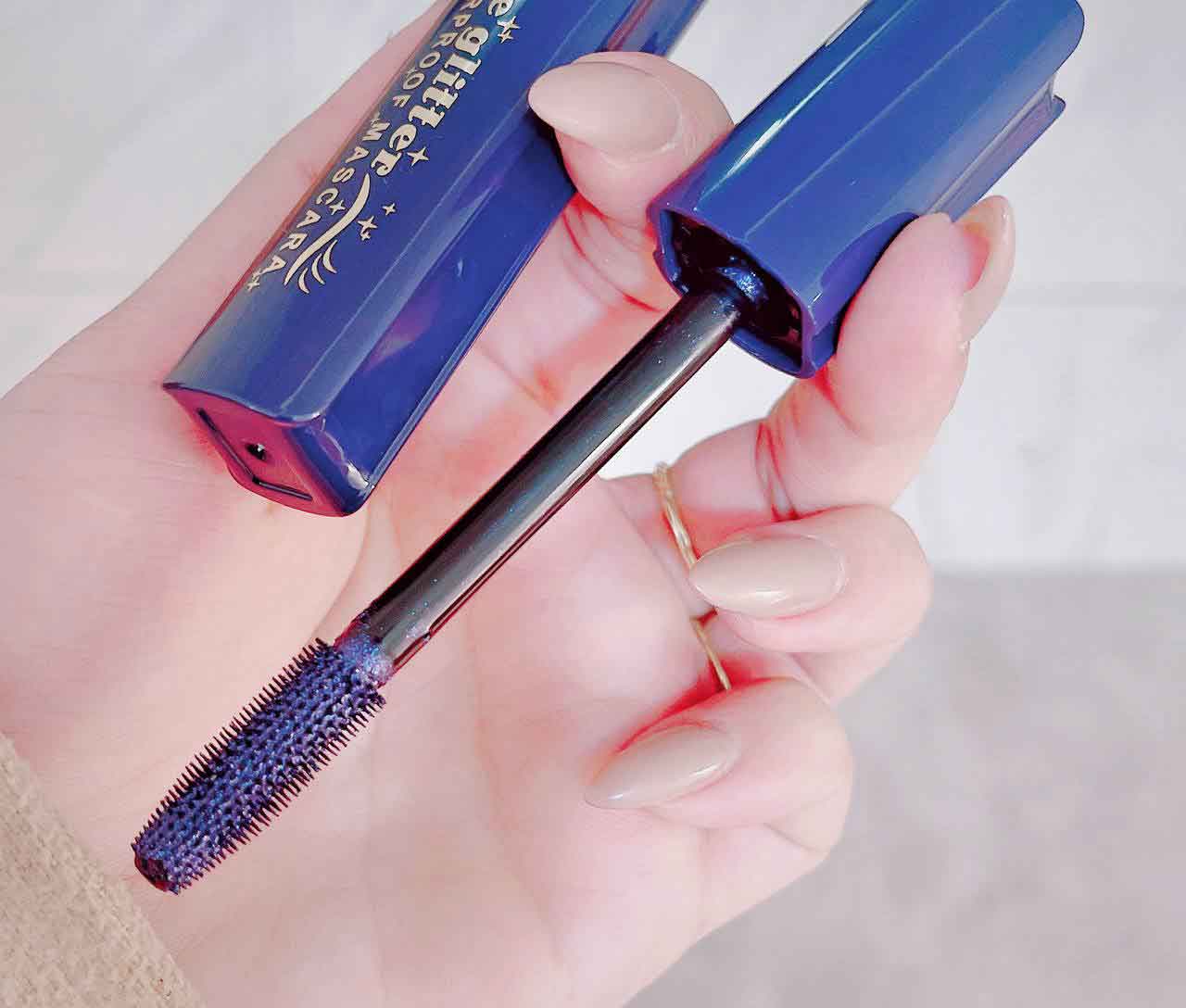 ریمل کهکشانی رنگ آبی شاین دار کاریته — تصویر ۲