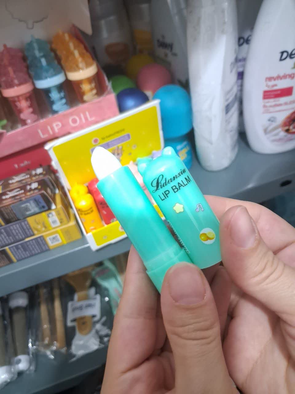 بالم لب طرح گربه — تصویر ۲