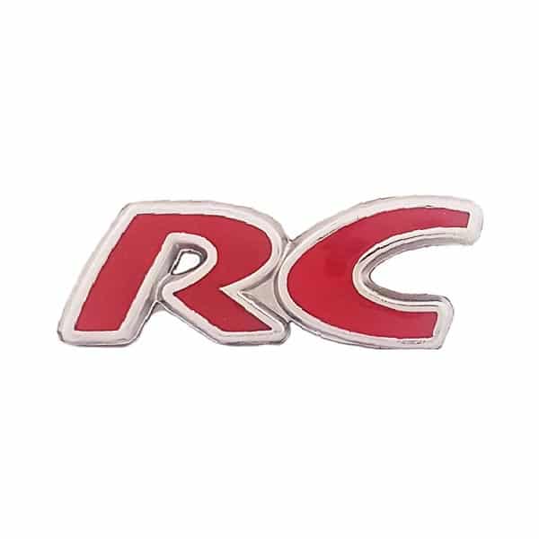 آرم استیل عقب خودرو طرح RC قرمز — تصویر ۳
