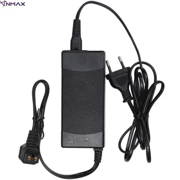 یخچال خودرو ایستکول مدل TM4040DC — تصویر ۶