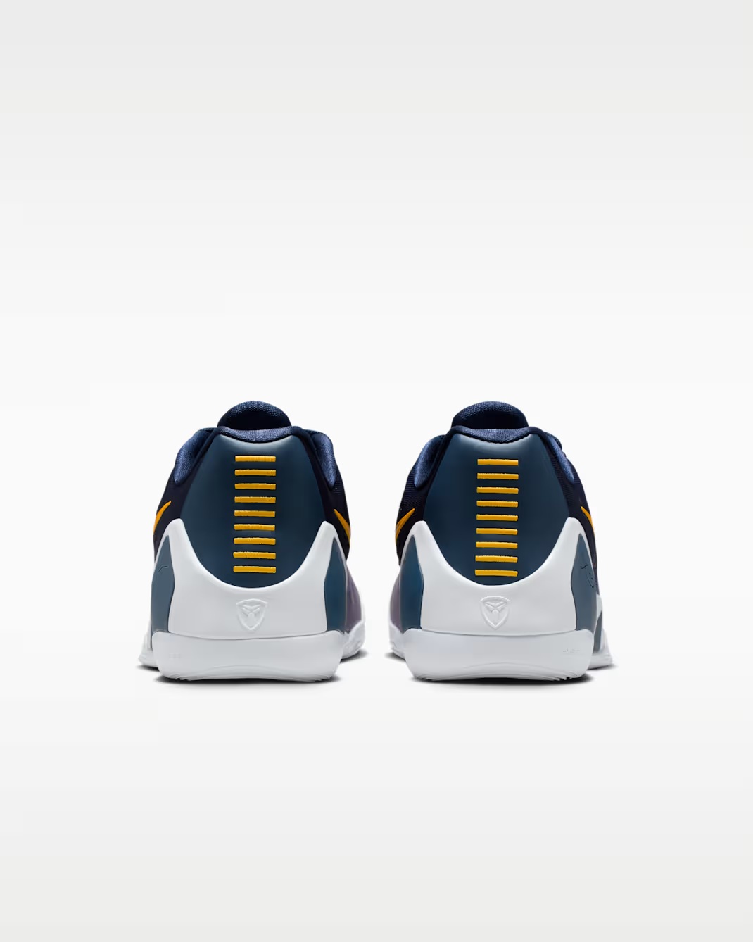 Nike Kobe IX Elite Low EM Protro — تصویر ۸