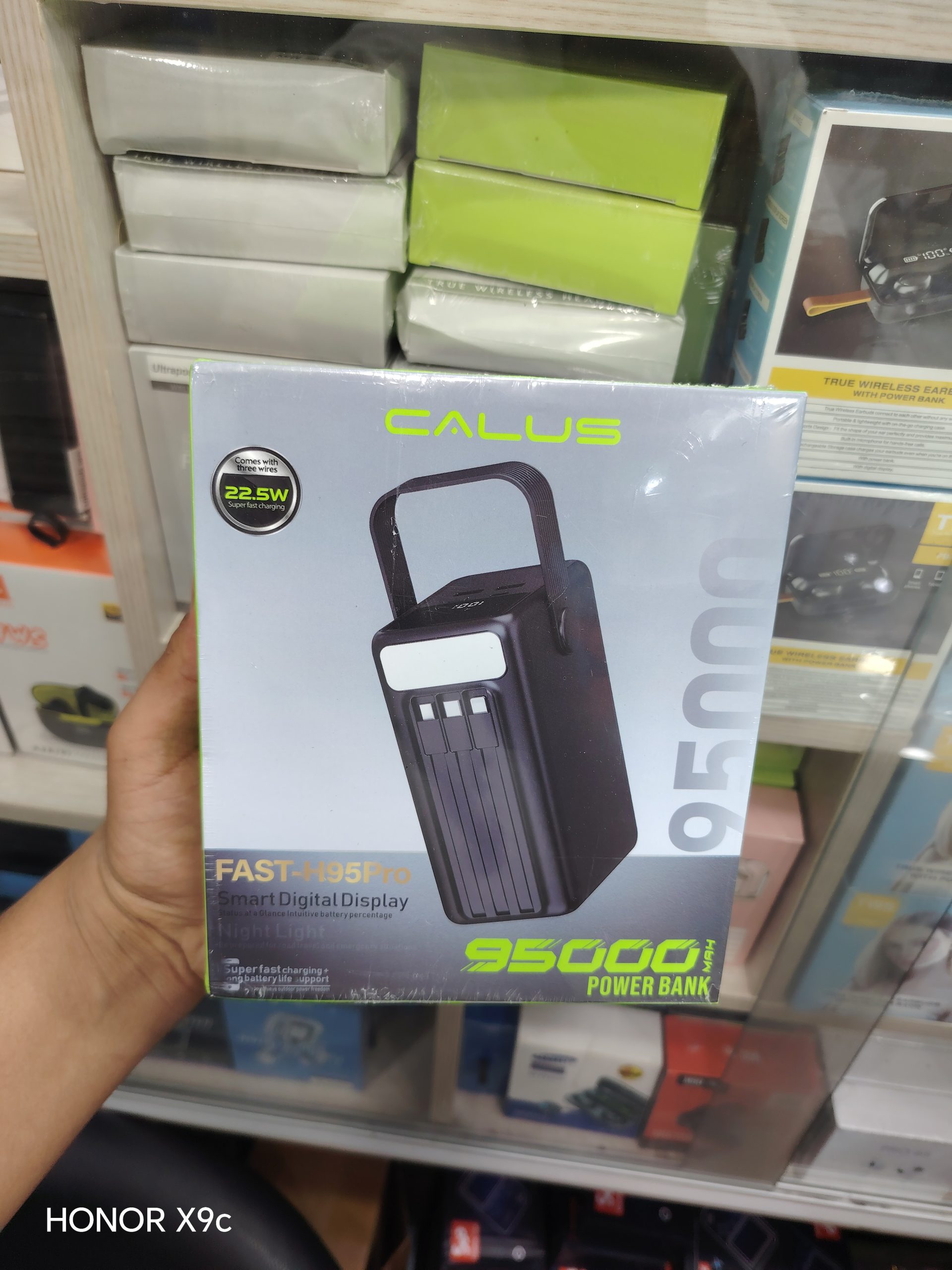 پاوربانک 22.5 وات کالوس مدل H95 Pro ظرفیت 95000 میلی‌ آمپر ساعت