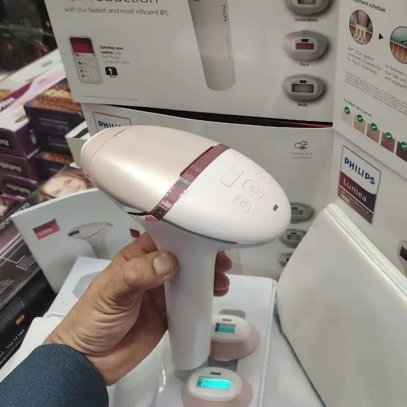 لیزر موهای زائد فیلیپس Philips Lumea 9000 — تصویر ۳