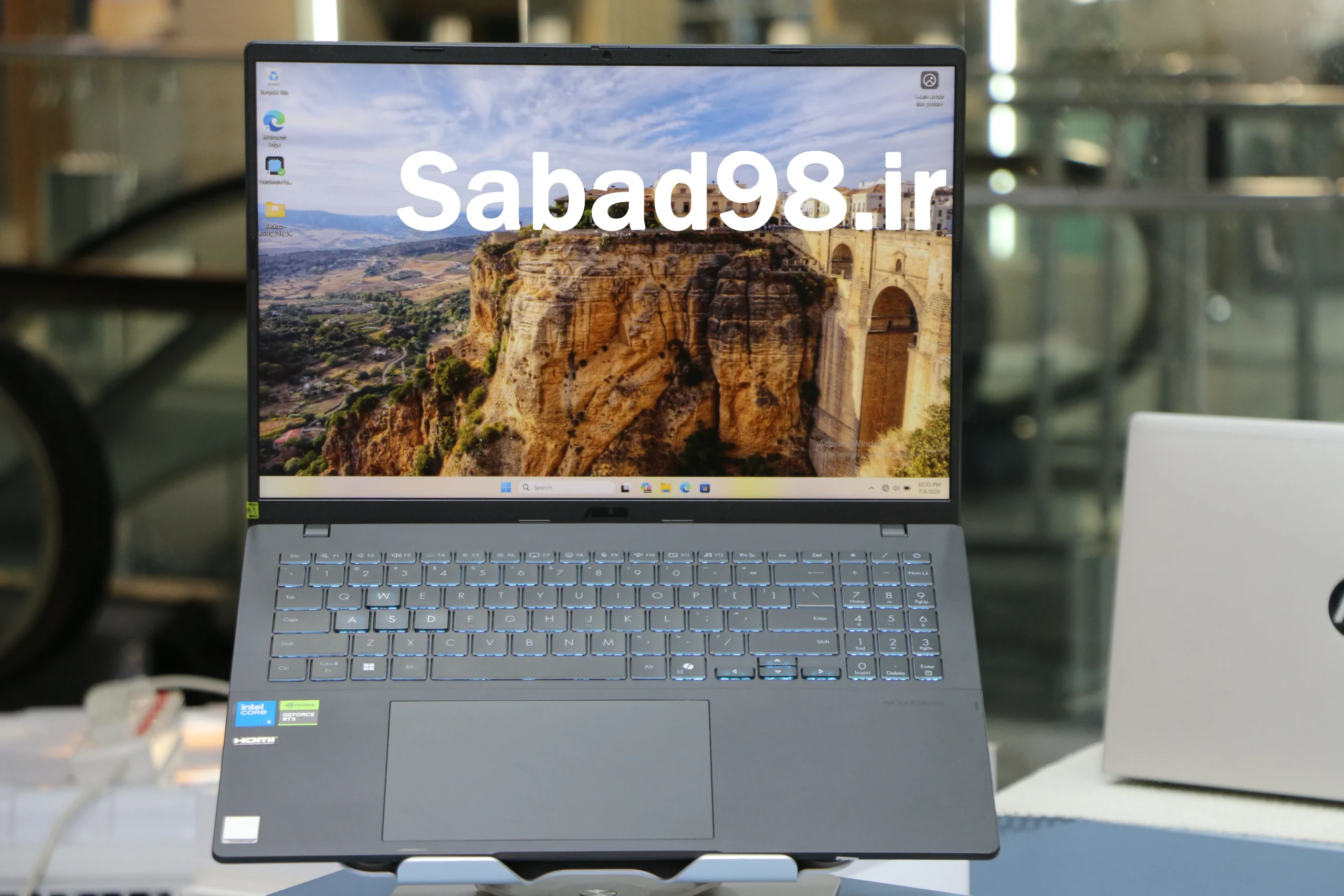 لپ تاپ Asus V16 Core 5 210H | 16GB | 512GB SSD | RTX 5050 8GB | 16 inch 144Hz