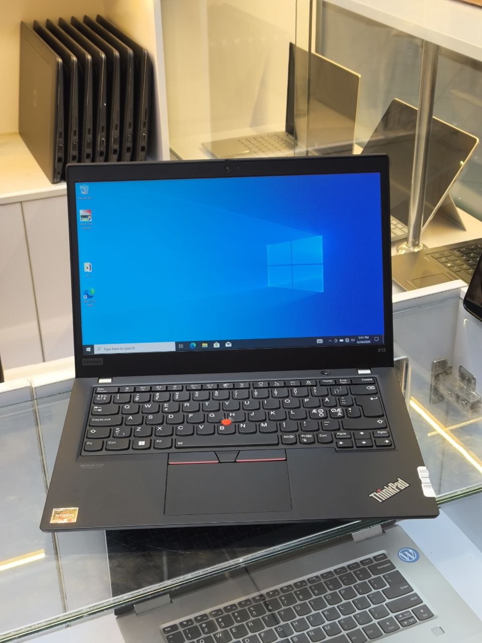 لپ تاپ Lenovo Thinkpad X13 Ryzen 5 4650U | 16GB | 256GB SSD | AMD | 13 inch FHD