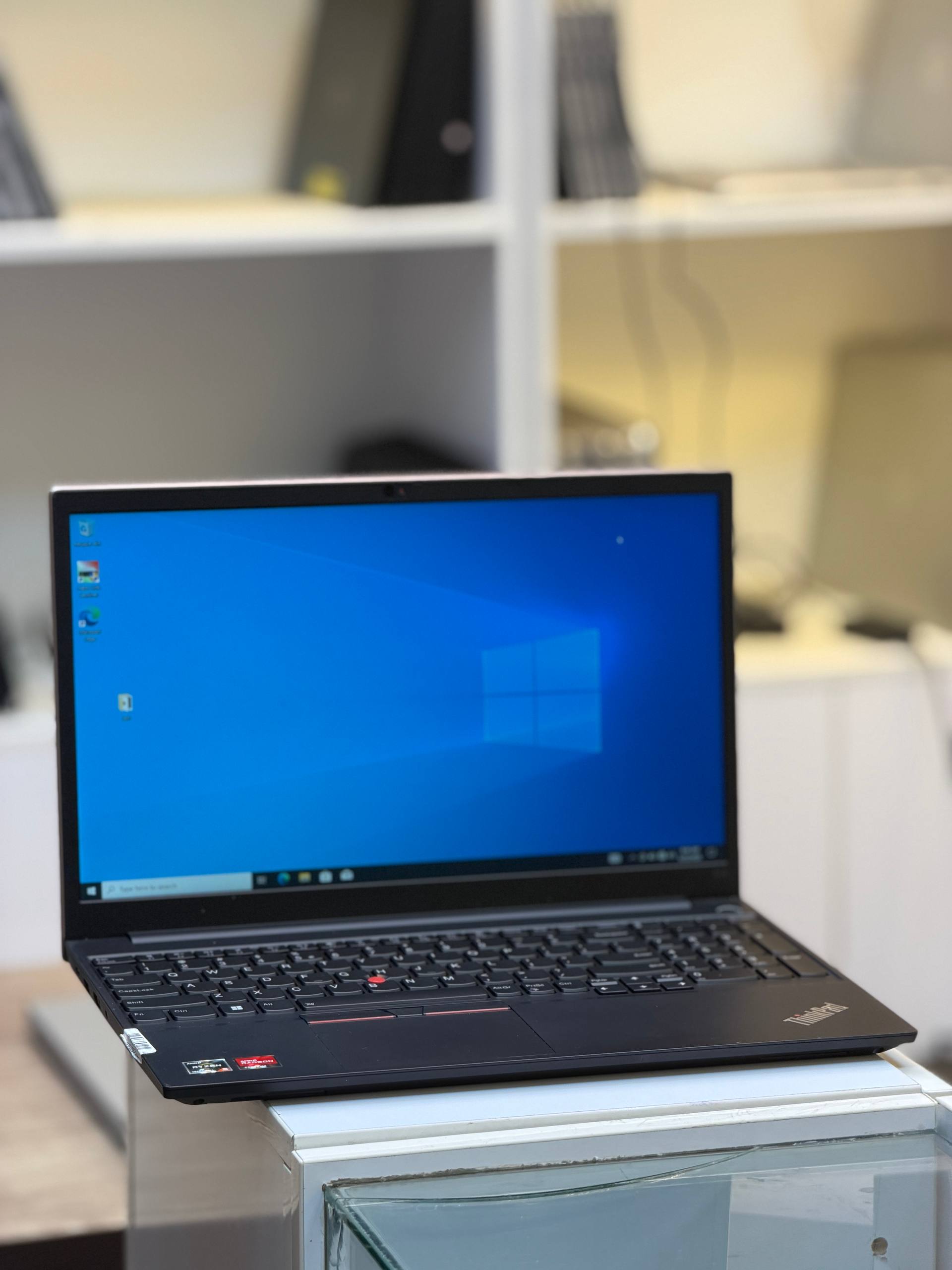 لپ تاپ Lenovo Thinkpad E15 Ryzen 5 5500U | 16GB | 512GB SSD | AMD Vega 1GB | 15.6 inch FHD